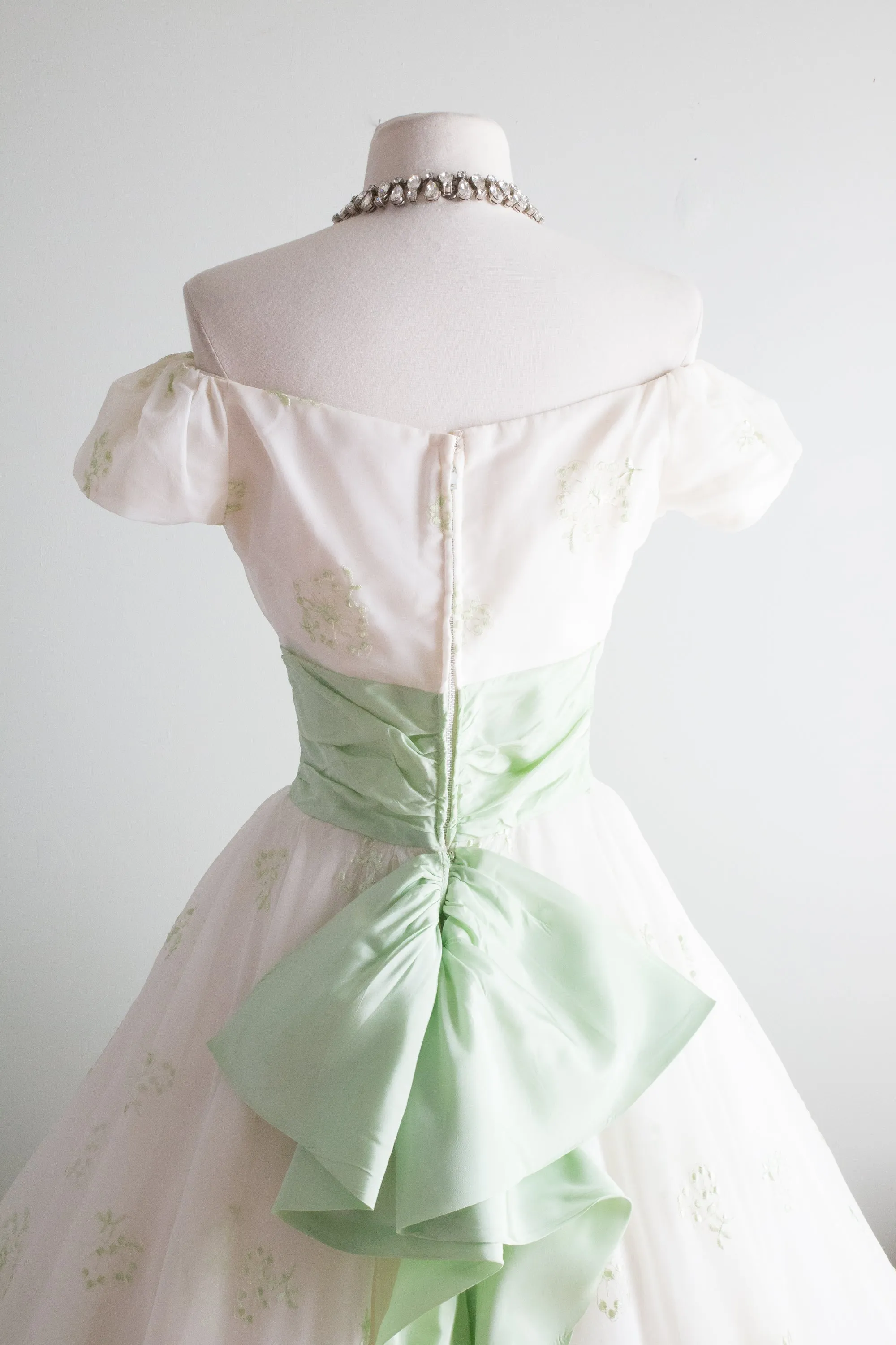 1950's Party Dress With Celadon Green Bow and Embroidery / Waist 24"