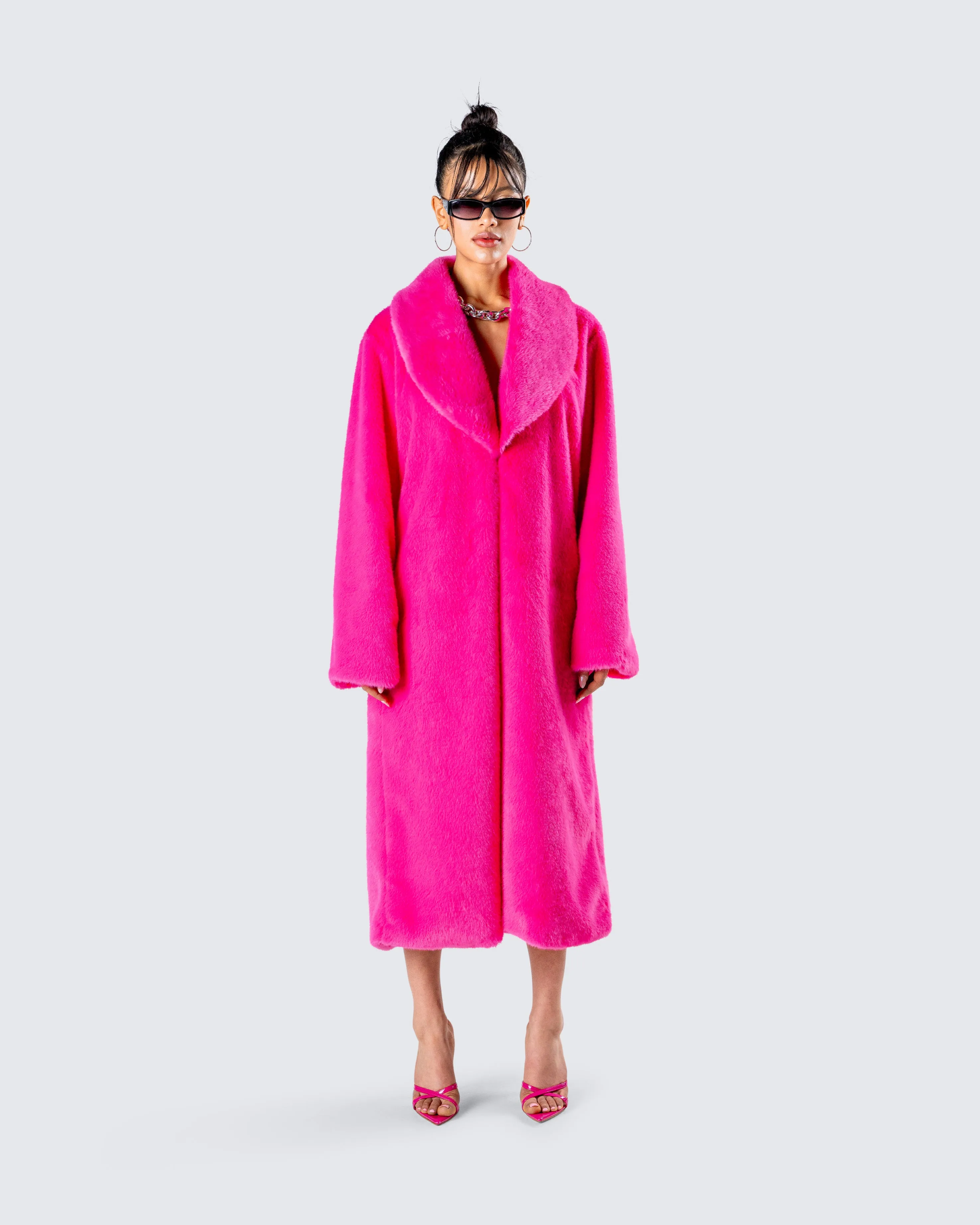 Dorinne Hot Pink Vegan Fur Coat